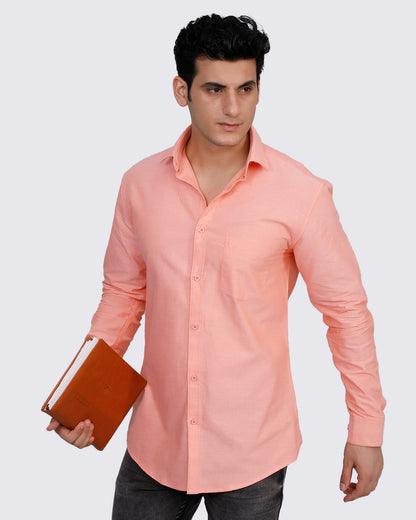 Men Peach Solid Slim Fit Semi Casual Shirt