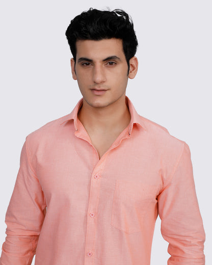 Men Peach Solid Slim Fit Semi Casual Shirt