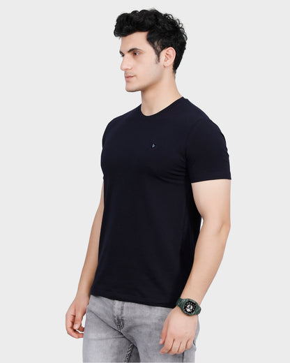 Men Black Solid Round Neck T-Shirts