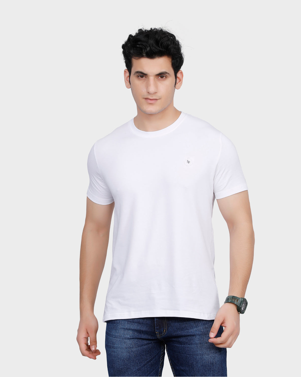 Men White Solid Round Neck T-Shirts